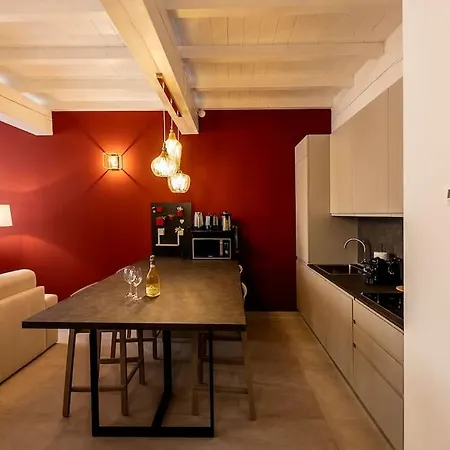 Red - Center & Garage Apartment